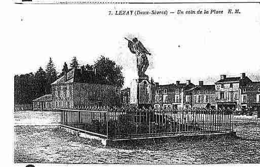 Ville de LEZAY Carte postale ancienne