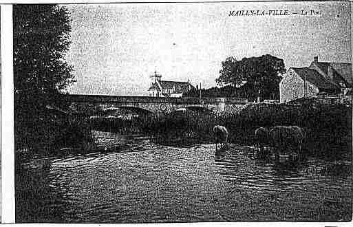 Ville de MAILLYLAVILLE Carte postale ancienne