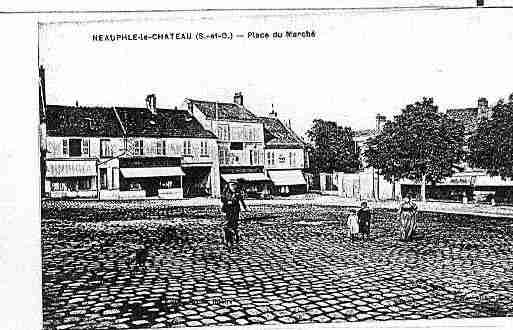 Ville de NEAUPHLELECHATEAU Carte postale ancienne