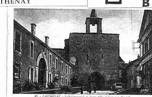 Ville de PARTHENAY Carte postale ancienne
