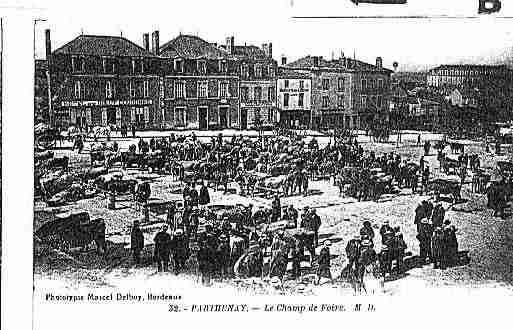 Ville de PARTHENAY Carte postale ancienne