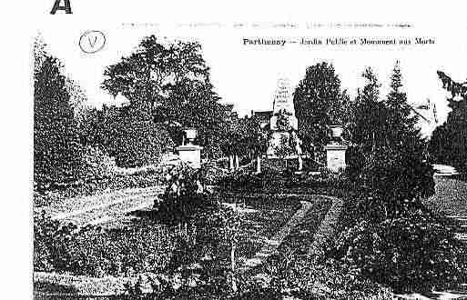 Ville de PARTHENAY Carte postale ancienne