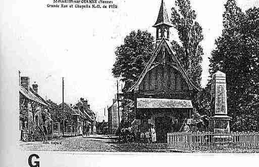 Ville de SAINTMARTINSUROUANNE Carte postale ancienne