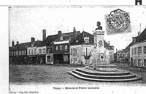 Ville de TOUCY Carte postale ancienne