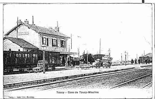 Ville de TOUCY Carte postale ancienne