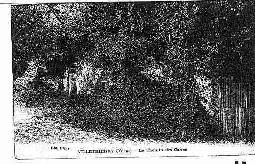 Ville de VILLETHIERRY Carte postale ancienne