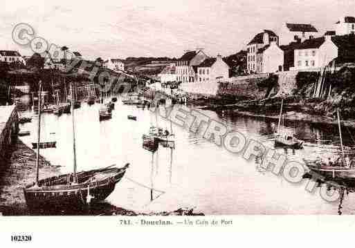 Ville de CLOHARSCARNOET, carte postale ancienne