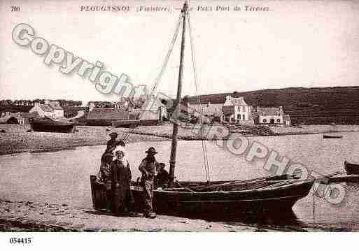 Ville de PLOUGASNOU, carte postale ancienne