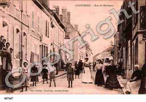 Ville de COURTENAY, carte postale ancienne