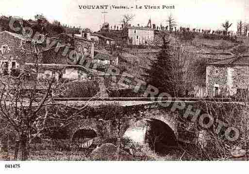 Ville de VOUVANT, carte postale ancienne