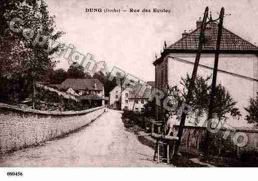 Ville de DUNG, carte postale ancienne