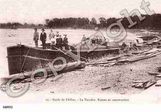 Ville de VEURDRE(LE), carte postale ancienne