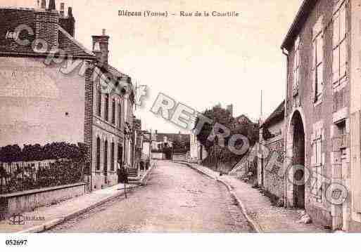 Ville de BLENEAU, carte postale ancienne