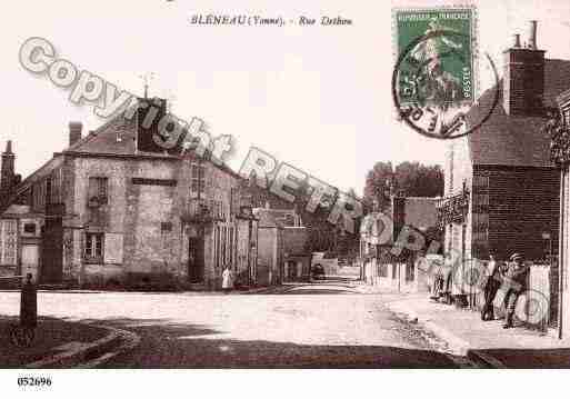 Ville de BLENEAU, carte postale ancienne