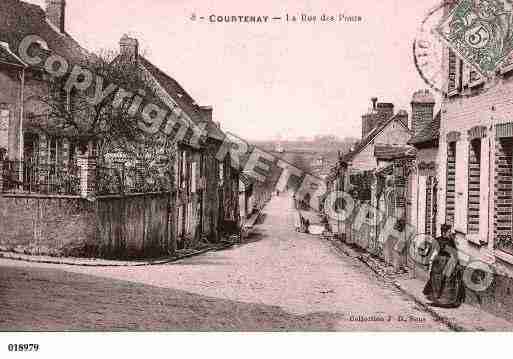 Ville de COURTENAY, carte postale ancienne Ville de COURTENAY, carte postale ancienne