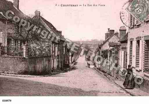 Ville de COURTENAY, carte postale ancienne