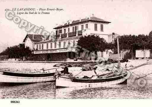 Ville de LAVANDOU(LE), carte postale ancienne