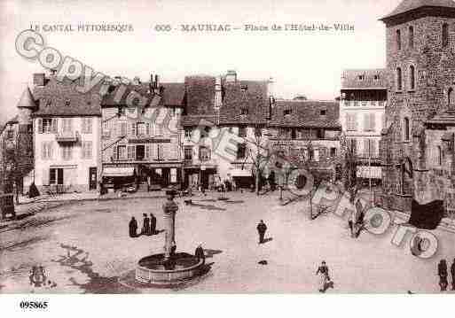 Ville de MAURIAC, carte postale ancienne