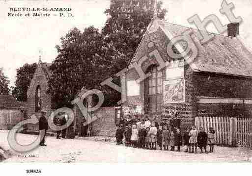 Ville de NEUVILLESAINTAMAND, carte postale ancienne