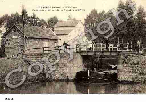 Ville de BERNOT, carte postale ancienne