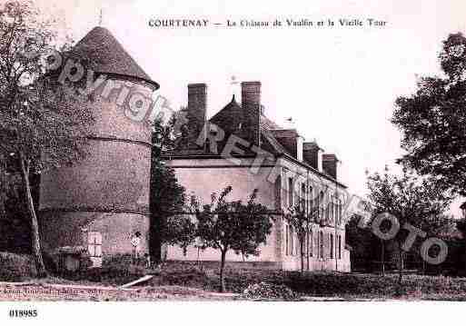 Ville de COURTENAY, carte postale ancienne