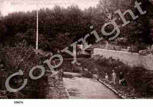 Ville de GRANS, carte postale ancienne