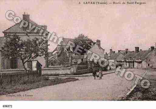 Ville de LAVAU, carte postale ancienne