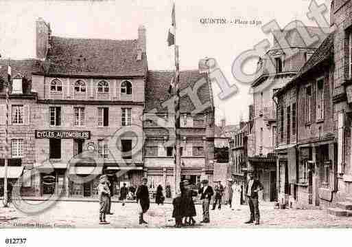 Ville de QUINTIN, carte postale ancienne