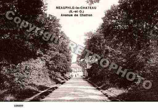 Ville de NEAUPHLELECHATEAU, carte postale ancienne