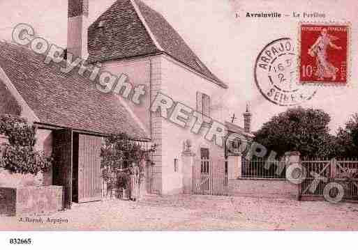 Ville de AVRAINVILLE, carte postale ancienne