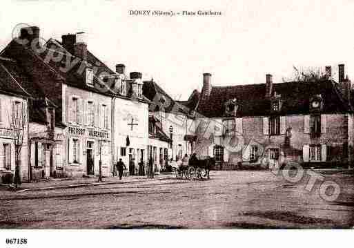 Ville de DONZY, carte postale ancienne