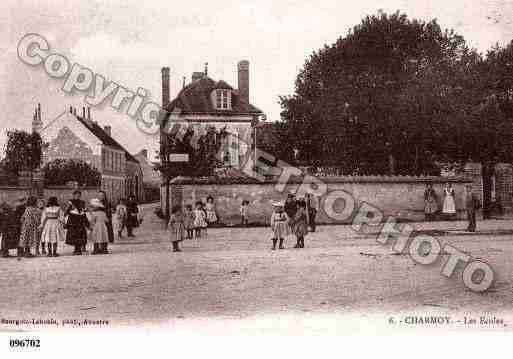 Ville de CHARMOY, carte postale ancienne