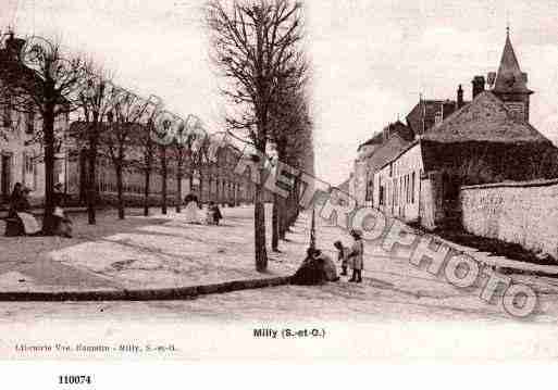 Ville de MILLYLAFORET, carte postale ancienne