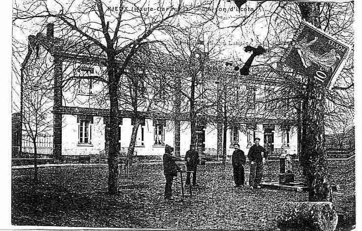 Ville de RIEUX, carte postale ancienne