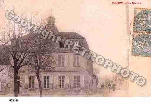 Ville de DONZY, carte postale ancienne