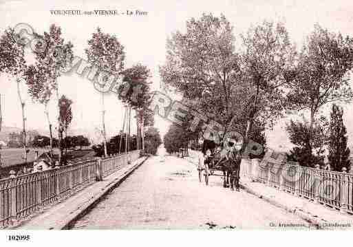 Ville de VOUNEUILSURVIENNE, carte postale ancienne