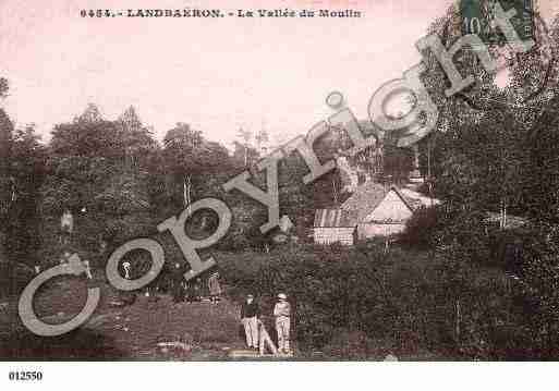 Ville de LANDEBAERON, carte postale ancienne