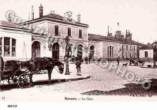 Ville de NEVERS, carte postale ancienne