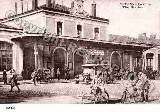 Ville de NEVERS, carte postale ancienne