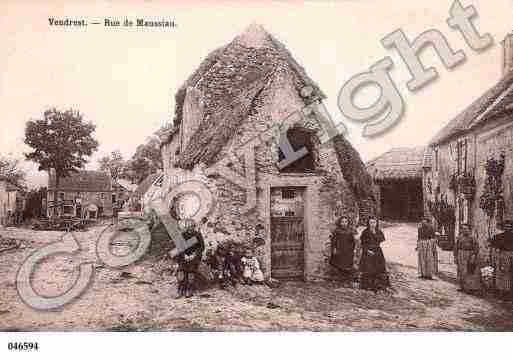 Ville de VENDREST, carte postale ancienne