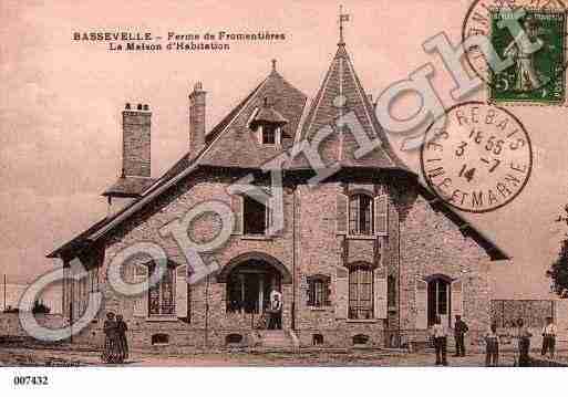 Ville de BASSEVELLE, carte postale ancienne