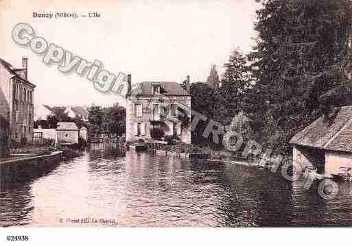 Ville de DONZY, carte postale ancienne