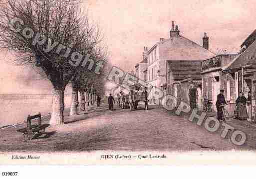 Ville de GIEN, carte postale ancienne