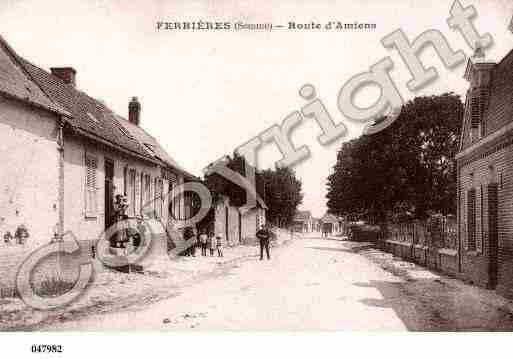 Ville de FERRIERES, carte postale ancienne