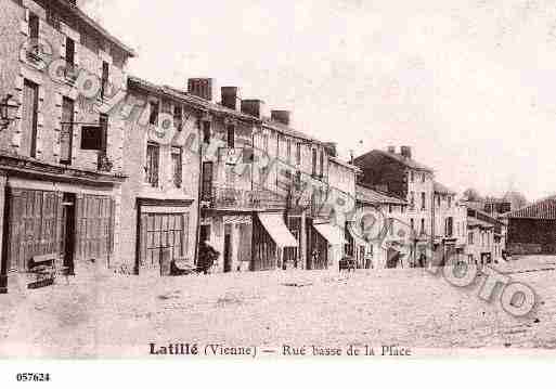 Ville de LATILLE, carte postale ancienne