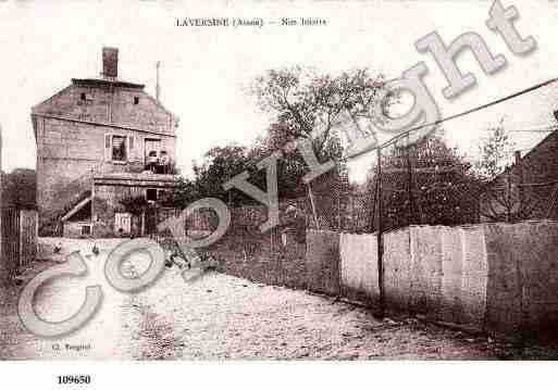 Ville de LAVERSINE, carte postale ancienne