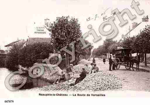 Ville de NEAUPHLELECHATEAU, carte postale ancienne