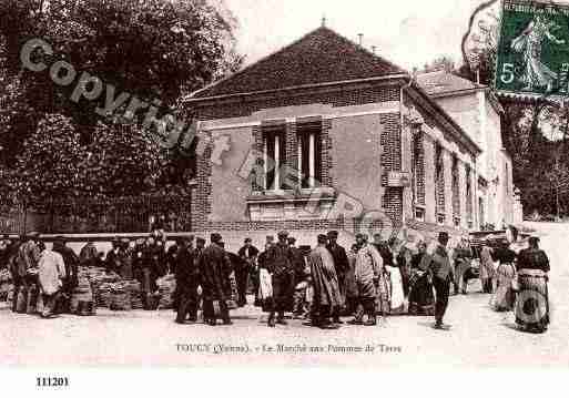 Ville de TOUCY, carte postale ancienne