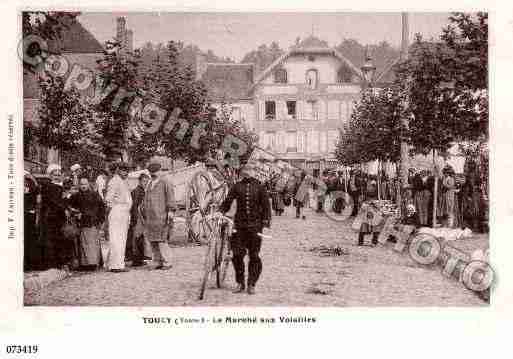 Ville de TOUCY, carte postale ancienne