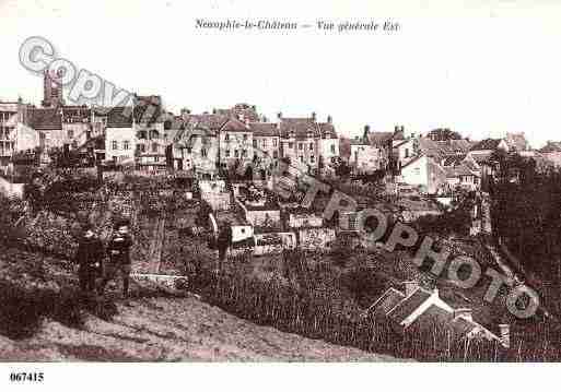 Ville de NEAUPHLELECHATEAU, carte postale ancienne